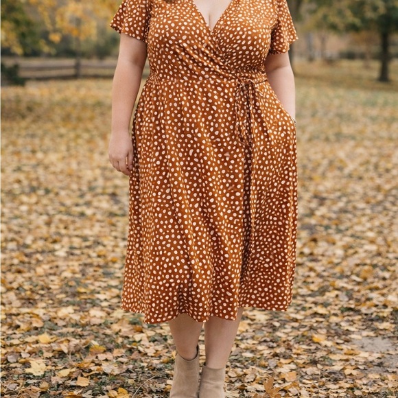 Fortune + Ivy Dresses & Skirts - Elegant Brown Polka Dot Midi Dress